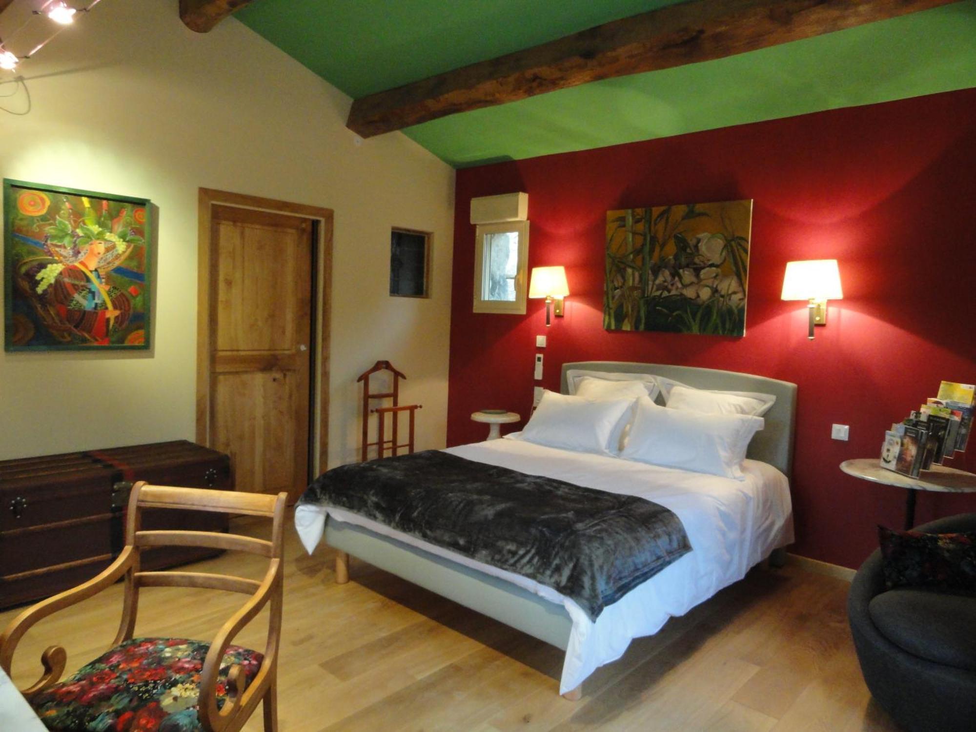 Chambre D'Hotes Au Creux Du Chambon Joyeuse Rum bild