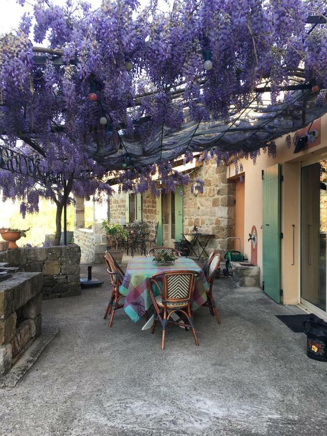 Chambre D'Hotes Au Creux Du Chambon Joyeuse Exteriör bild